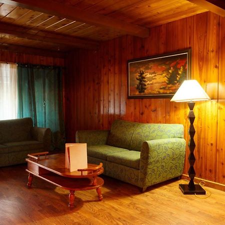 The Kern Lodge Kernville Ngoại thất bức ảnh