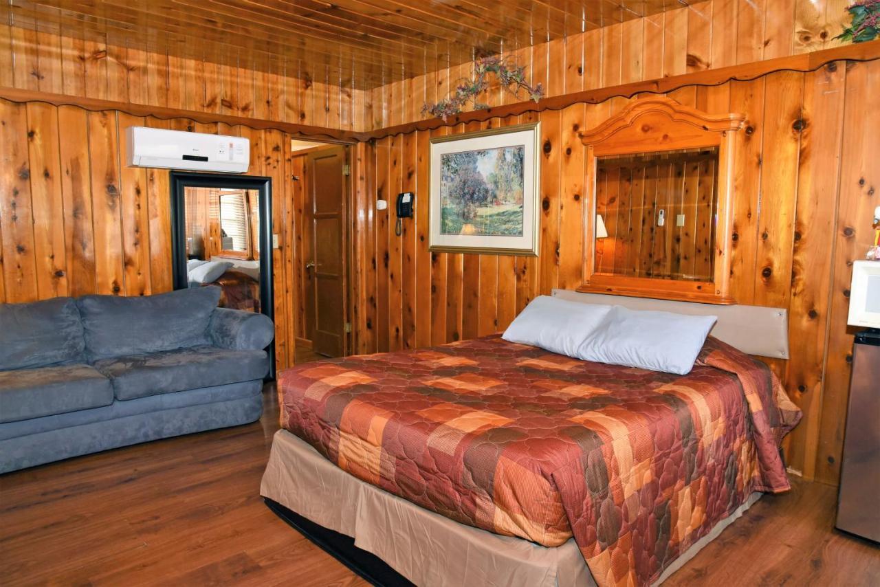 The Kern Lodge Kernville Ngoại thất bức ảnh
