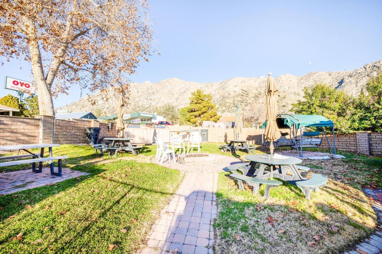 The Kern Lodge Kernville Ngoại thất bức ảnh