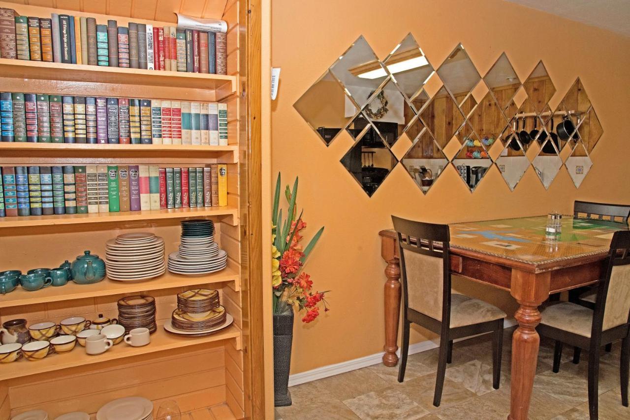 The Kern Lodge Kernville Ngoại thất bức ảnh