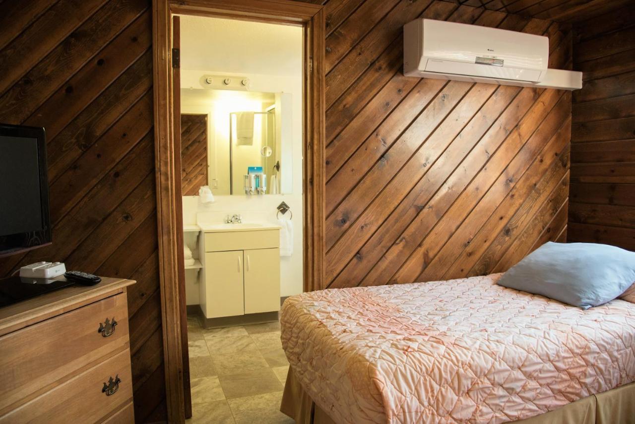 The Kern Lodge Kernville Ngoại thất bức ảnh