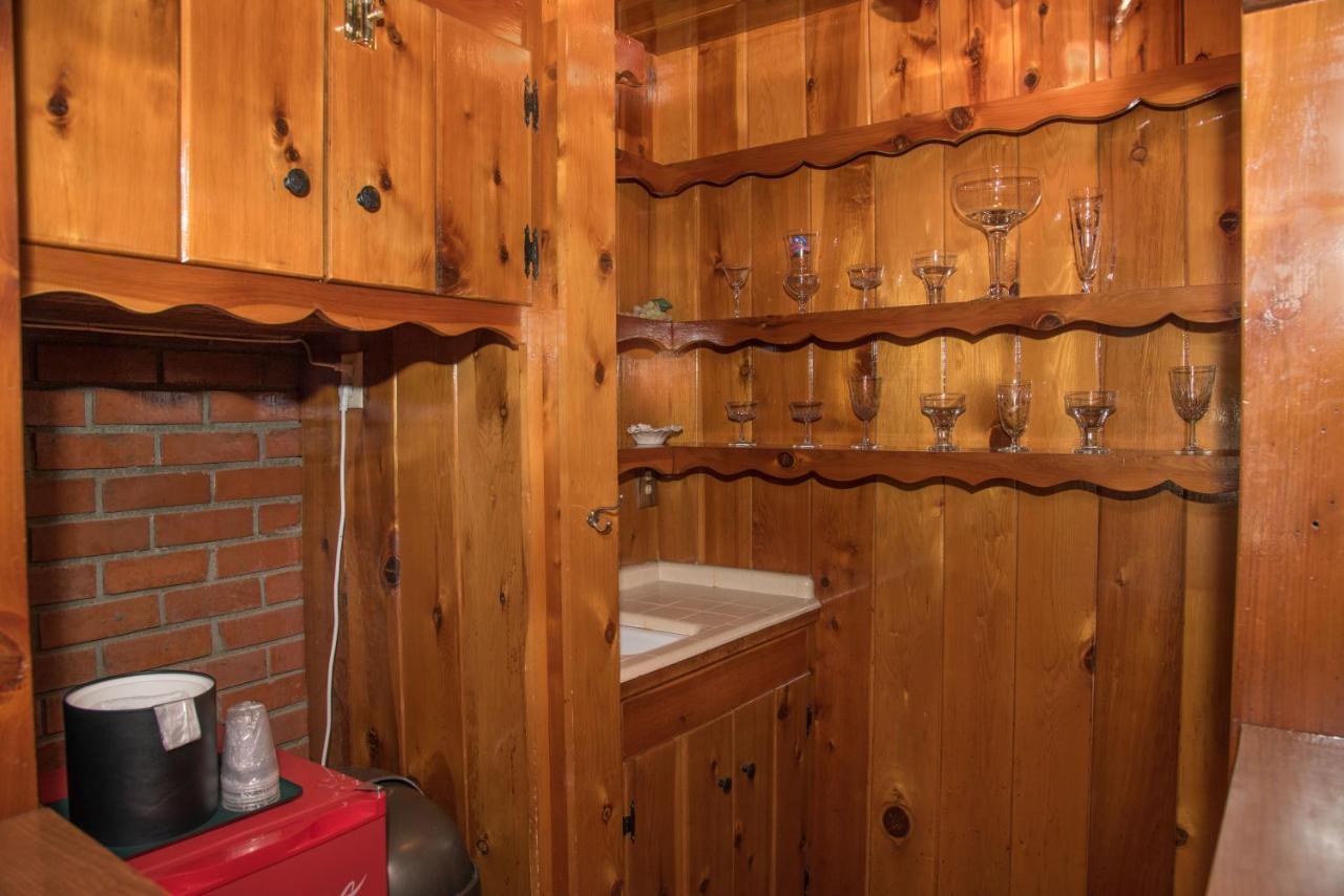 The Kern Lodge Kernville Ngoại thất bức ảnh